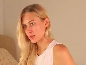 sayselena from Chaturbate