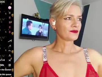 scarlett_paris from Chaturbate is Freechat