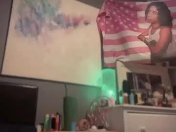 selenebaby from Chaturbate