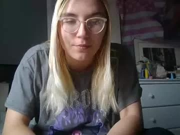 selenebaby from Chaturbate