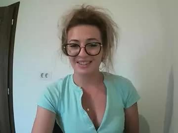 selenna_emma843468 from Chaturbate