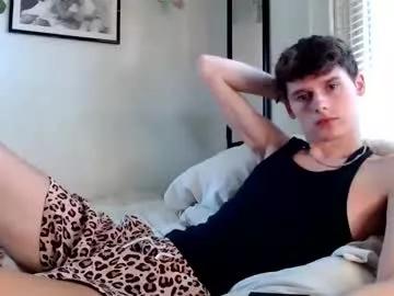 sensualalien from Chaturbate