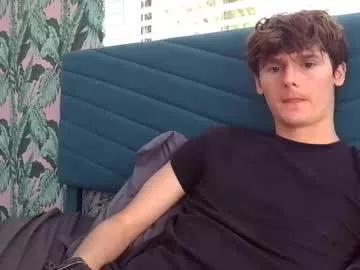 sensualalien from Chaturbate