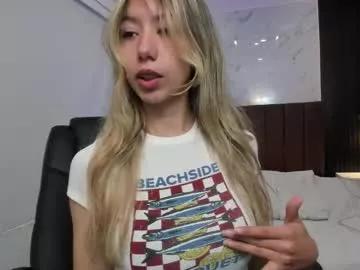 serene_waves from Chaturbate