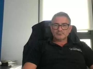 sesamechris92 from Chaturbate