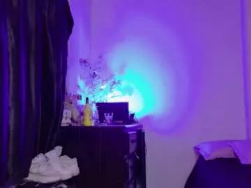 seven7xis from Chaturbate