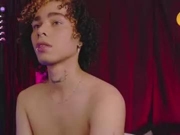 seven7xis from Chaturbate