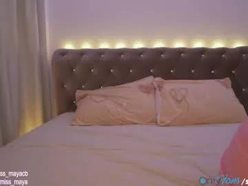 sexxylorry from Chaturbate