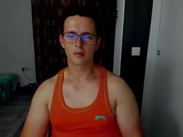 sexxymuscles4u from Chaturbate