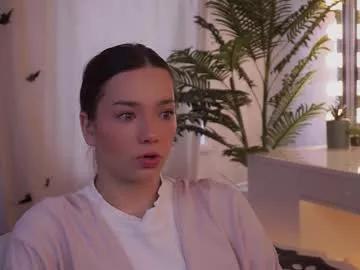 shelbymoravek from Chaturbate is Freechat