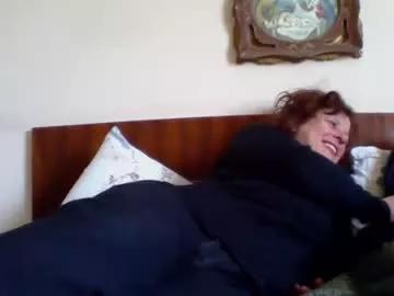 shesalsa_porcellina from Chaturbate