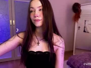shesnotuwu from Chaturbate