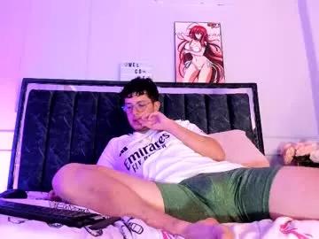 siimon_grey from Chaturbate