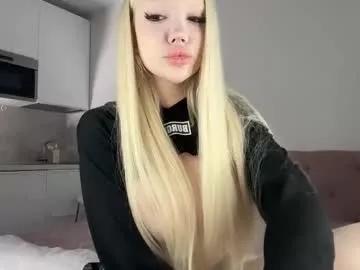 siliconepornstar from Chaturbate