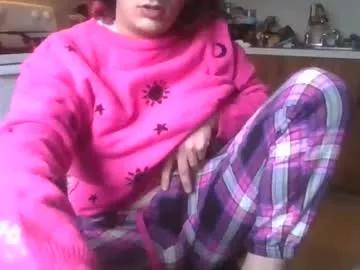 sillycutecow from Chaturbate