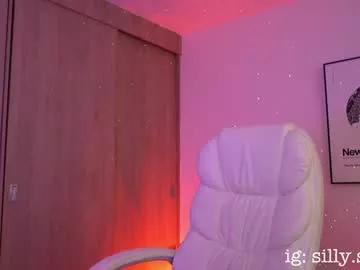 sillysara8 from Chaturbate