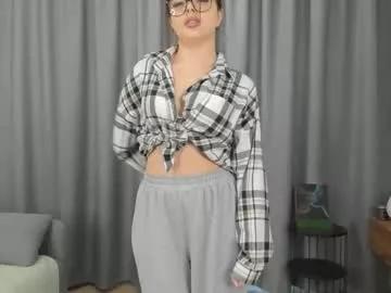 sinaramoon from Chaturbate is Freechat