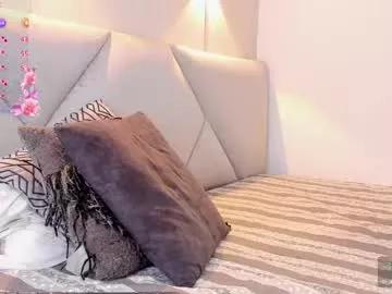 sisi_rosex from Chaturbate