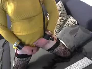 sissygirlalexandra from Chaturbate