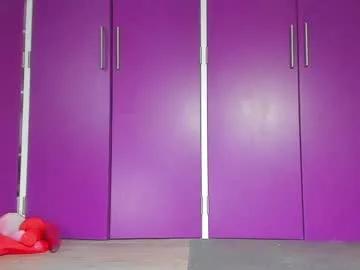 siswet19 from Chaturbate