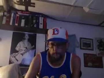 Situationallefty webcams show profile image 