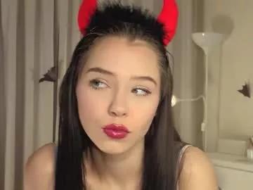 Photos of slyshypie from Chaturbate is Freechat