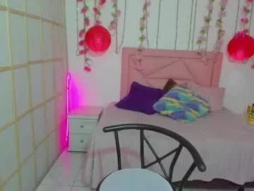 soffi_roberts from Chaturbate