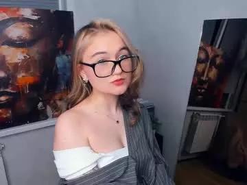 Softgllitch webcams show profile image 