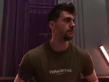 steelmuscles from Chaturbate