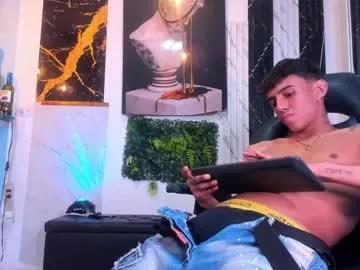stiiveen_24cm from Chaturbate