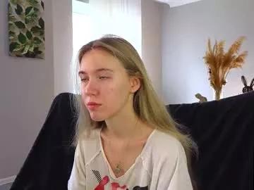 succubelle from Chaturbate