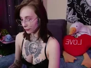 succubu7 from Chaturbate