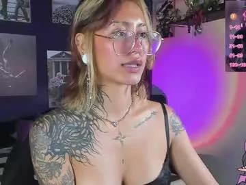 succubus_girl_ from Chaturbate