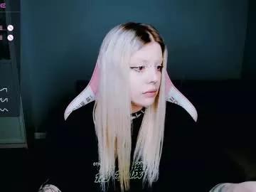 succubus_leslie from Chaturbate