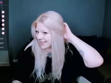 succubus_leslie from Chaturbate