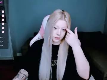 succubus_leslie from Chaturbate