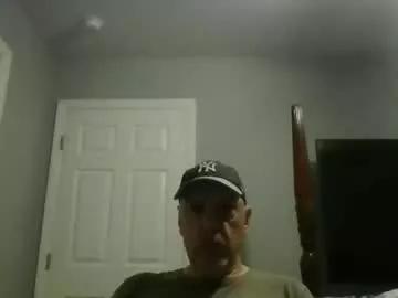 sullydog48 from Chaturbate