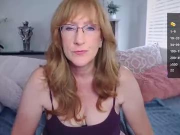 summerknightzzz from Chaturbate