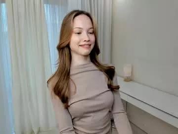 sunnivagaillard from Chaturbate
