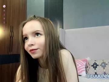 sunny_bambi from Chaturbate