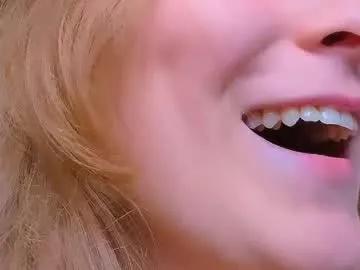 sunny_yy from Chaturbate