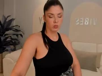 sunnyrivers_ from Chaturbate