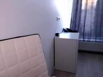 sunshine_in_your_life from Chaturbate