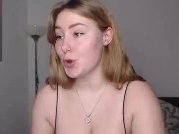 sunshinebeatrice11 from Chaturbate