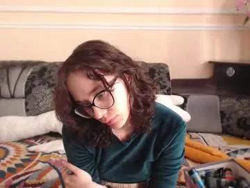 sunshinehella from Chaturbate