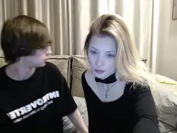 sweeetiee_couple from Chaturbate