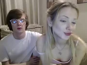 sweeetiee_couple from Chaturbate