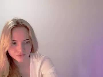 sweet_caramelk from Chaturbate