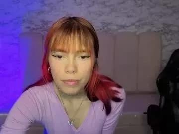 sweet_kitty_v from Chaturbate