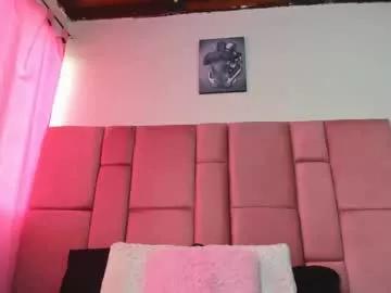 sweet_latiinas from Chaturbate
